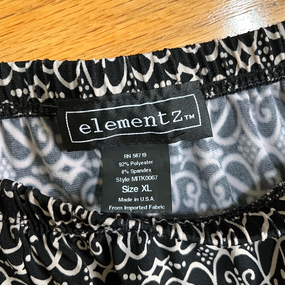 Elementz Black And White Pattern Flowy Skirt - image 2